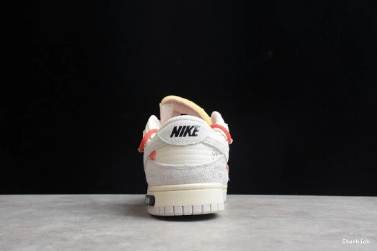 Lot Dunk Low Nike O-W 33 DJ0950-118 1119